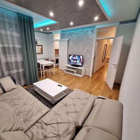 Elegantna Oaza Apartment Banja Luka Exteriör bild