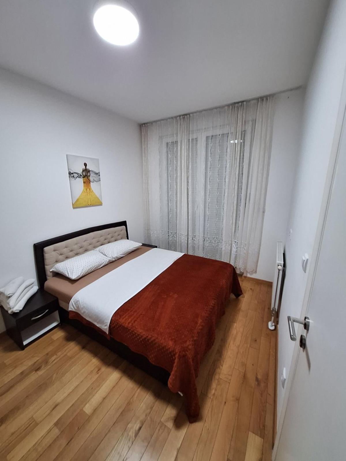 Elegantna Oaza Apartment Banja Luka Exteriör bild
